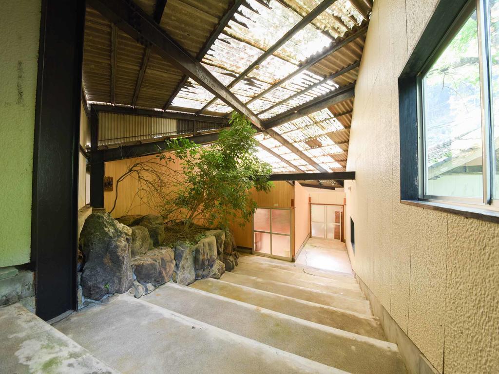 Yusenkaku Hotel Ятсуширо Екстериор снимка
